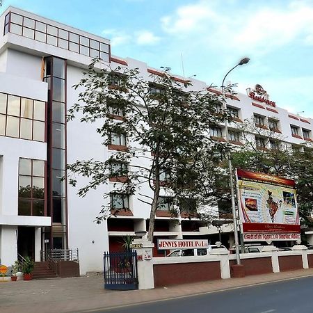 Hotel Breeze Residency Tiruchirappalli Exteriér fotografie